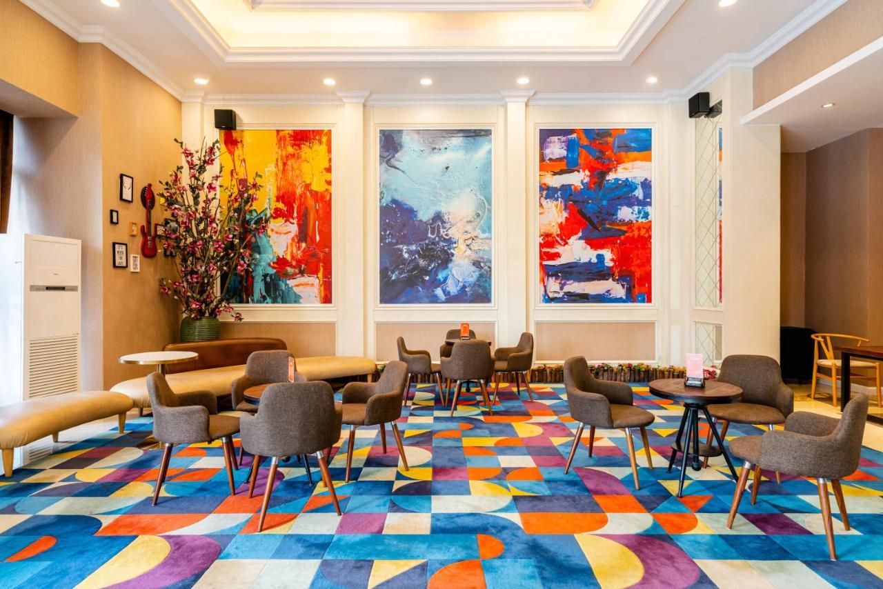 Chengdu Prolit Hotel Exterior photo